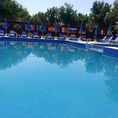 Къща За Гости "Там Край Реката " Slivek Ngoại thất bức ảnh