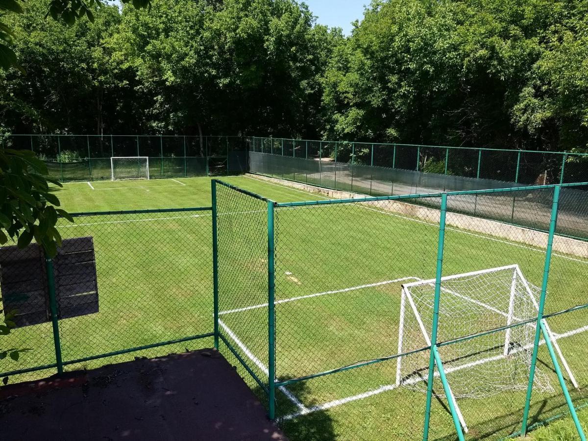 Къща За Гости "Там Край Реката " Slivek Ngoại thất bức ảnh